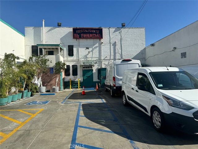 7111 Pacific Boulevard, Huntington Park, CA 90255