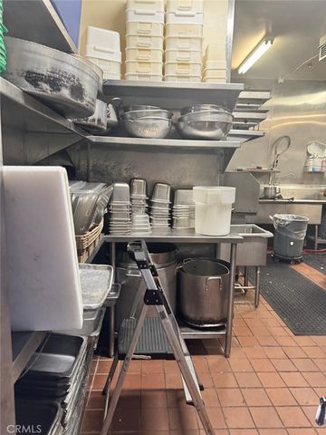 7111 Pacific Boulevard, Huntington Park, CA 90255