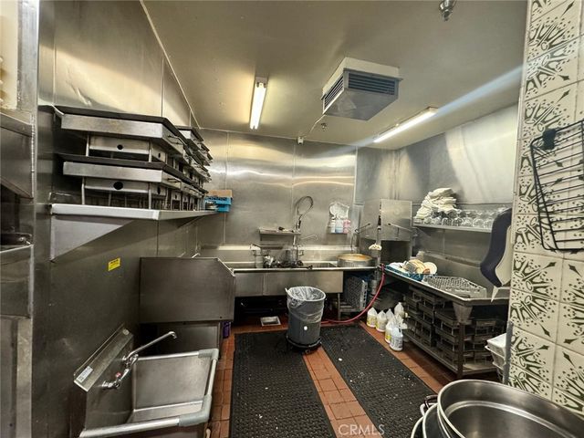 7111 Pacific Boulevard, Huntington Park, CA 90255