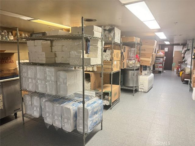 7111 Pacific Boulevard, Huntington Park, CA 90255