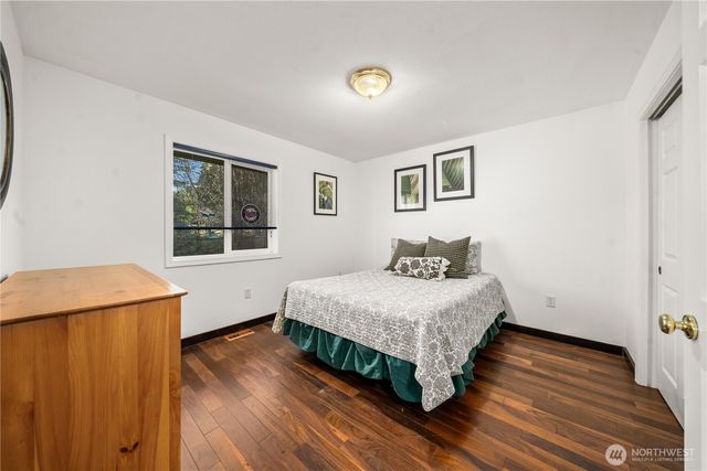 4710 17th Ave NW, Olympia, WA 98502