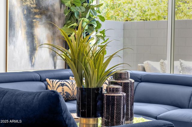 7449 E VIA DE LUNA Drive, Scottsdale, AZ 85255