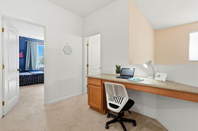 3947 E Cambridge Avenue, Visalia, CA 93292