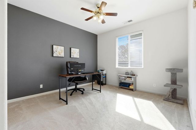 3947 E Cambridge Avenue, Visalia, CA 93292