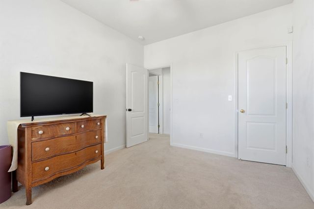 3947 E Cambridge Avenue, Visalia, CA 93292