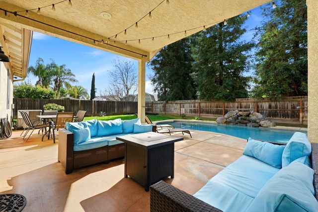 3947 E Cambridge Avenue, Visalia, CA 93292