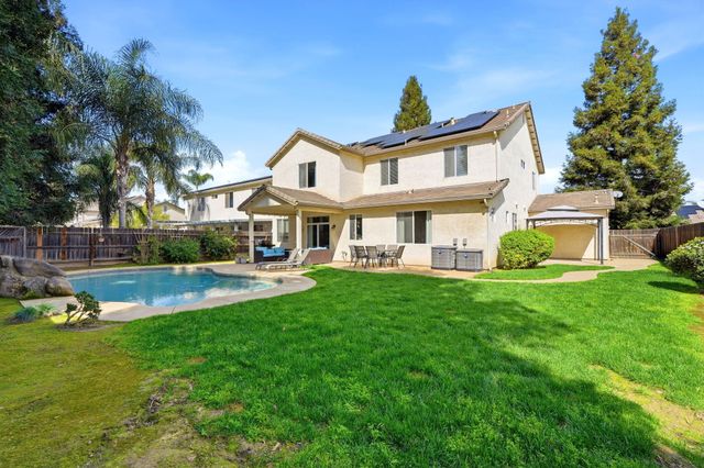 3947 E Cambridge Avenue, Visalia, CA 93292