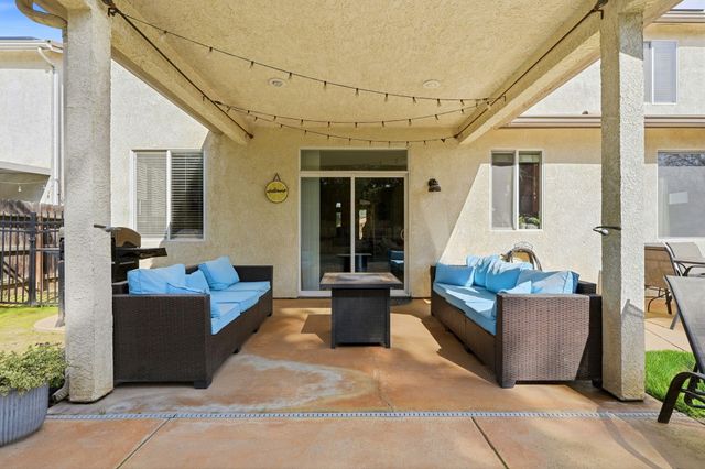 3947 E Cambridge Avenue, Visalia, CA 93292