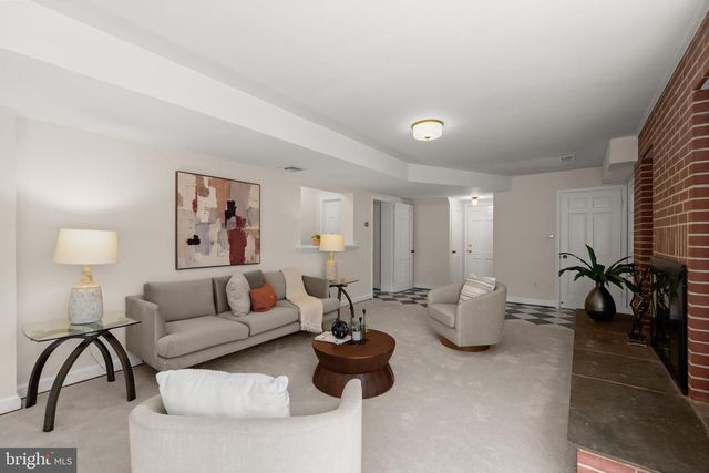 5100 WISSIOMING RD, Bethesda, MD 20816