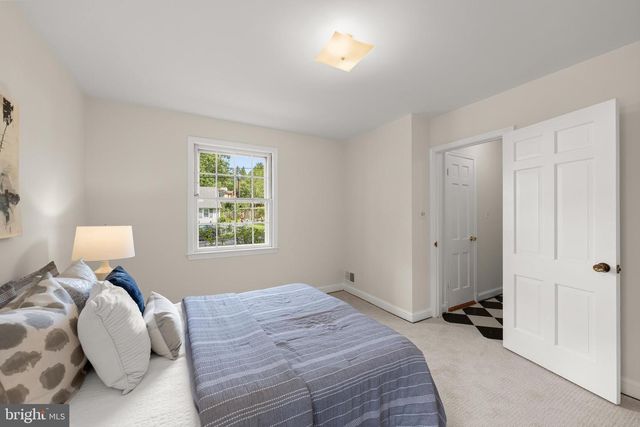5100 WISSIOMING RD, Bethesda, MD 20816