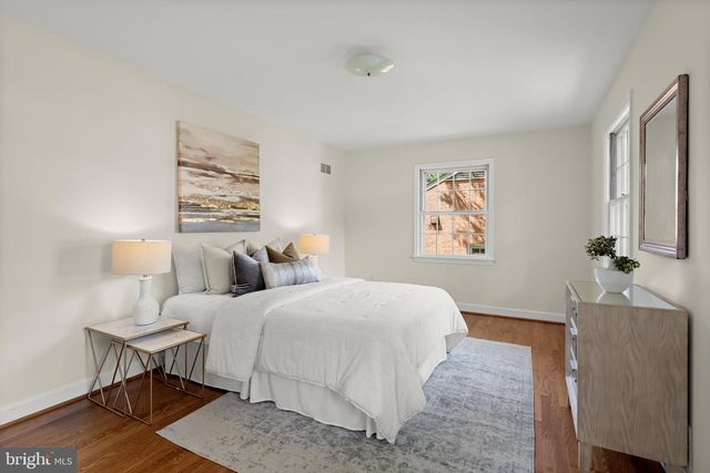 5100 WISSIOMING RD, Bethesda, MD 20816