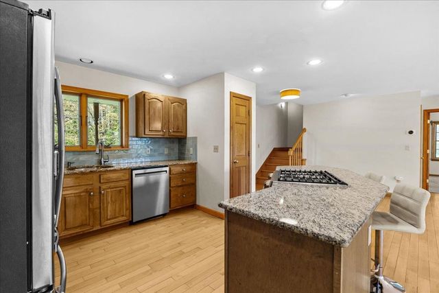 826 Trombley Hill Road, Hyde Park, VT 05655