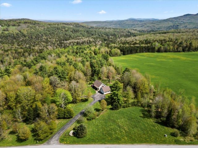 826 Trombley Hill Road, Hyde Park, VT 05655