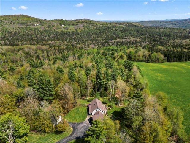 826 Trombley Hill Road, Hyde Park, VT 05655