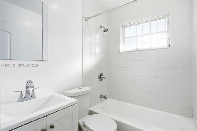 901 NW 55th St 901, Miami, FL 33127