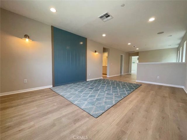 16025 Symphony Ln, Fontana, CA 92336