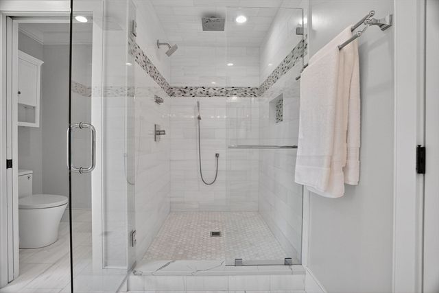 11 Haynes Rd, Newton, MA 02459