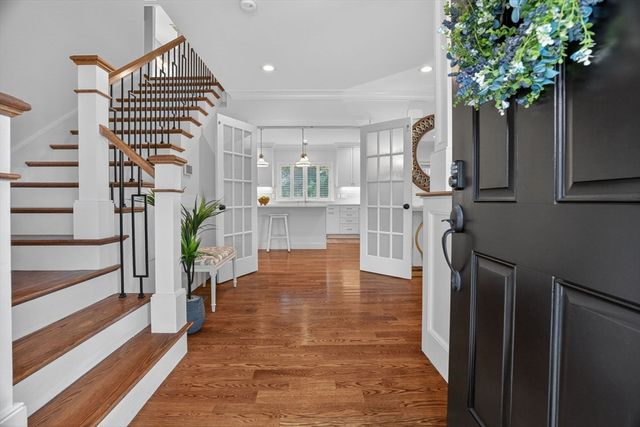11 Haynes Rd, Newton, MA 02459