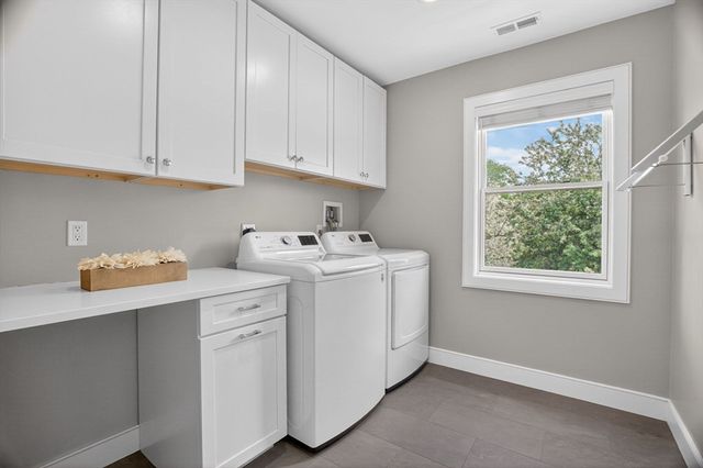 11 Haynes Rd, Newton, MA 02459