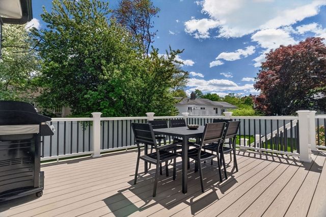 11 Haynes Rd, Newton, MA 02459
