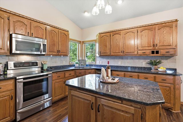 15077 Yellow Pine Street NW, Andover, MN 55304