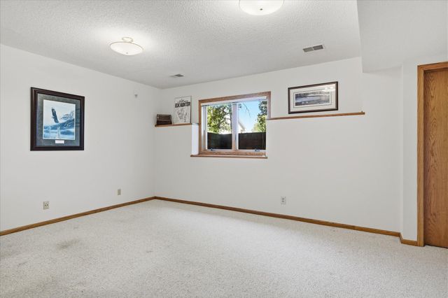 15077 Yellow Pine Street NW, Andover, MN 55304