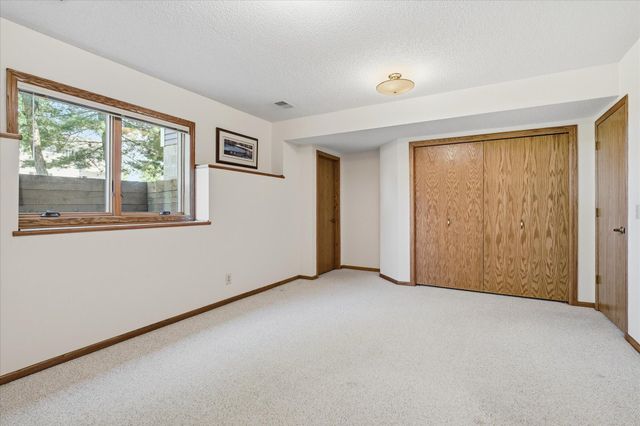 15077 Yellow Pine Street NW, Andover, MN 55304