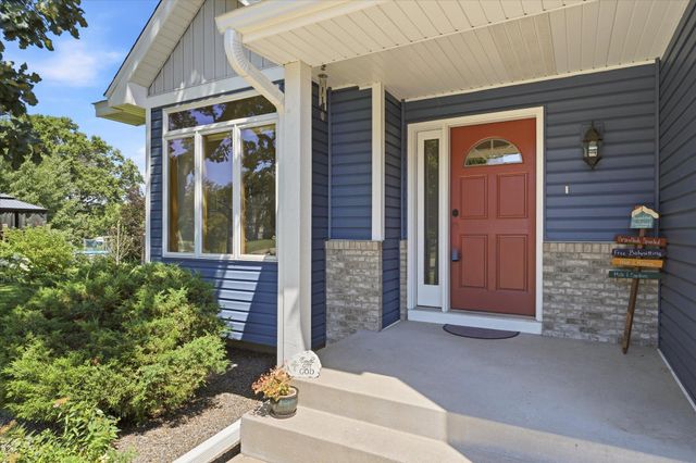 15077 Yellow Pine Street NW, Andover, MN 55304