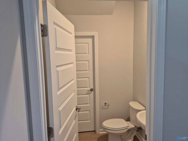 16985 Whispering Pines, Athens, AL 35611