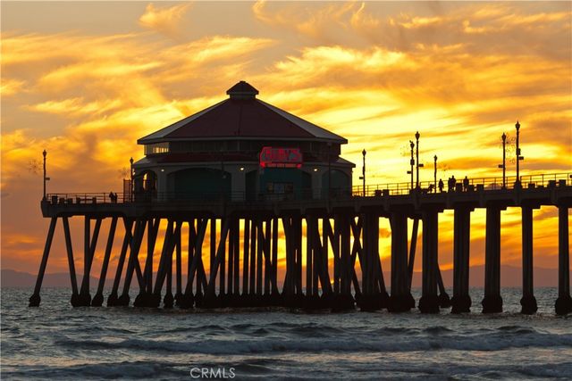 17162 Pacific Coast Highway 204, Sunset Beach, CA 92649