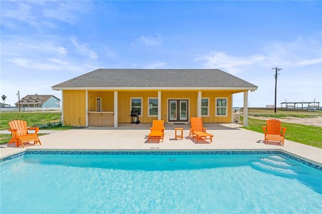 1263 E 2360 Cr, Riviera, TX 78379