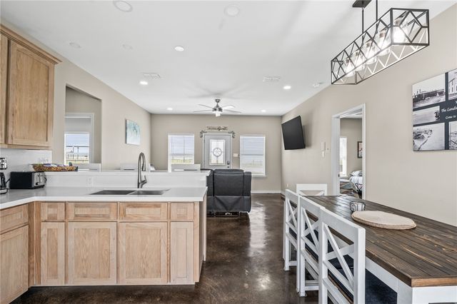 1263 E 2360 Cr, Riviera, TX 78379