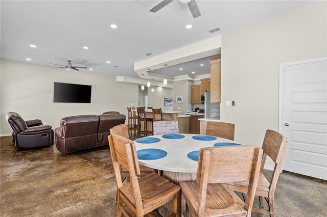 1263 E 2360 Cr, Riviera, TX 78379