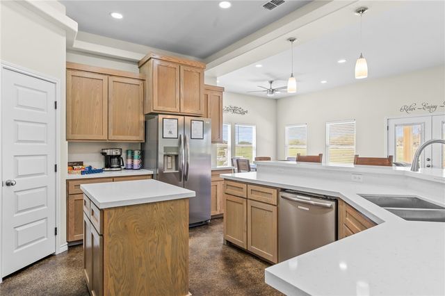 1263 E 2360 Cr, Riviera, TX 78379