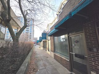 8019/8021 Lincoln Avenue, Skokie, IL 60077