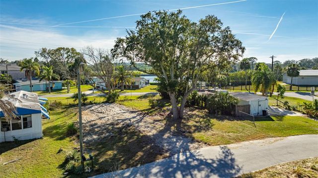 4836 SNUG HARBOR ROAD, New Port Richey, FL 34652
