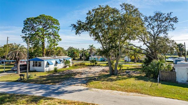 4836 SNUG HARBOR ROAD, New Port Richey, FL 34652