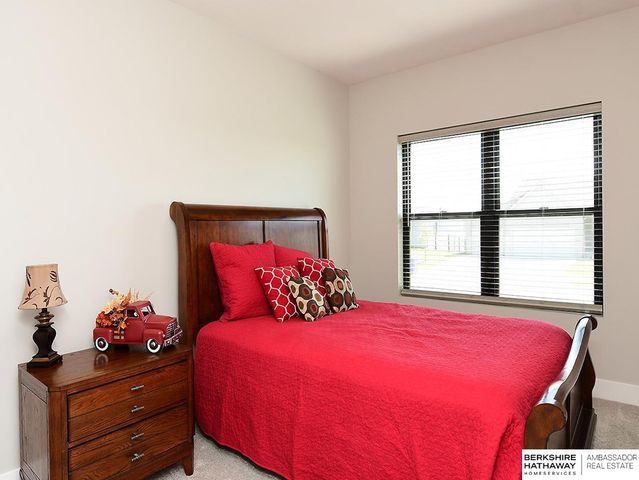 11010 N 169 Street, Bennington, NE 68007