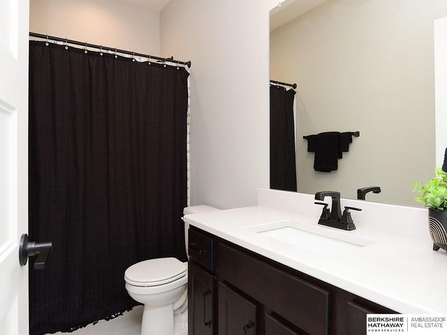 11010 N 169 Street, Bennington, NE 68007