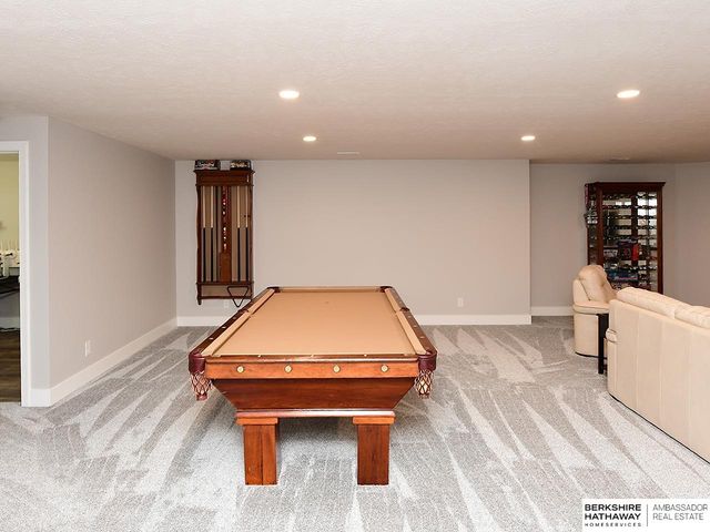 11010 N 169 Street, Bennington, NE 68007