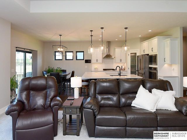 11010 N 169 Street, Bennington, NE 68007