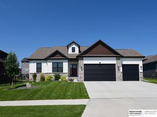 11010 N 169 Street, Bennington, NE 68007