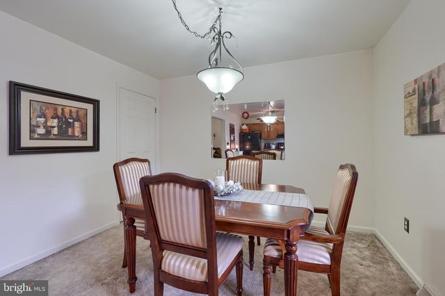 6 TIFFANY LN, Lebanon, PA 17046