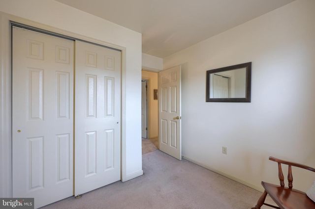 6 TIFFANY LN, Lebanon, PA 17046