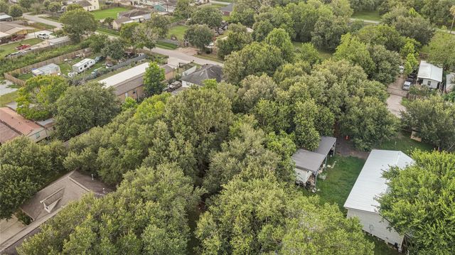 00 Teakwood Avenue, Fresno, TX 77545