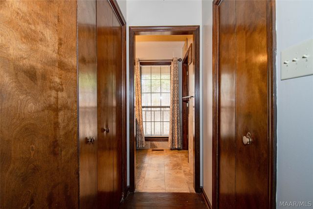 1095 SHADY Trail, Wetumpka, AL 36092