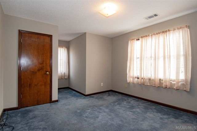 1095 SHADY Trail, Wetumpka, AL 36092