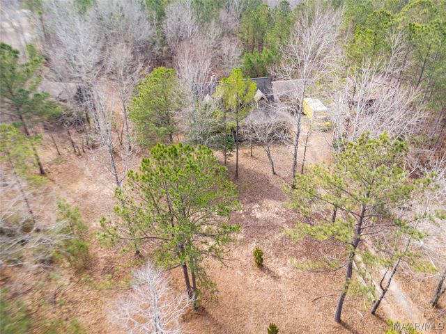 1095 SHADY Trail, Wetumpka, AL 36092