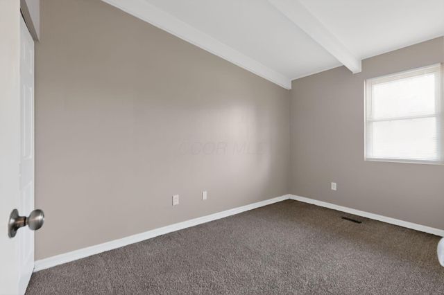 1672 Duxberry Avenue, Columbus, OH 43219