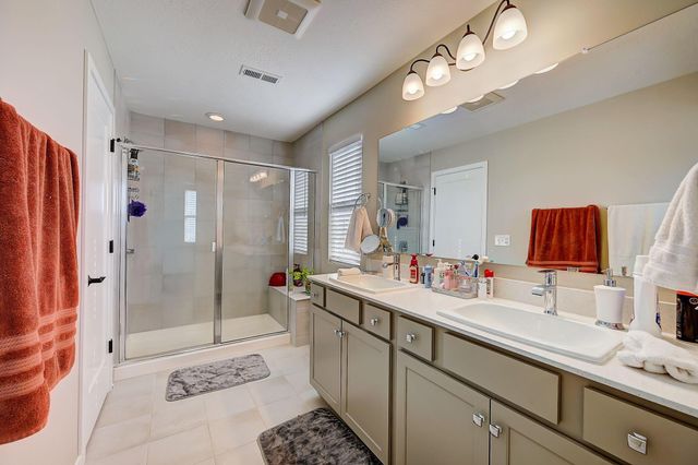 3938 Legacy Road, Powell, OH 43065